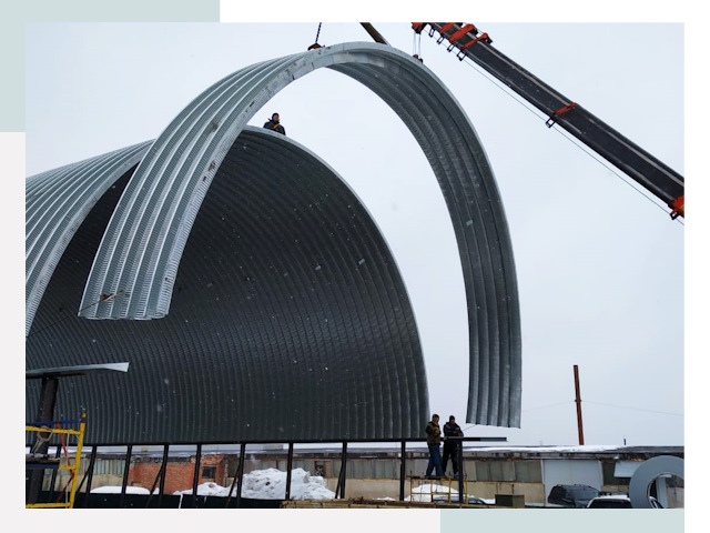 Полукруглые ангары в Мытищах